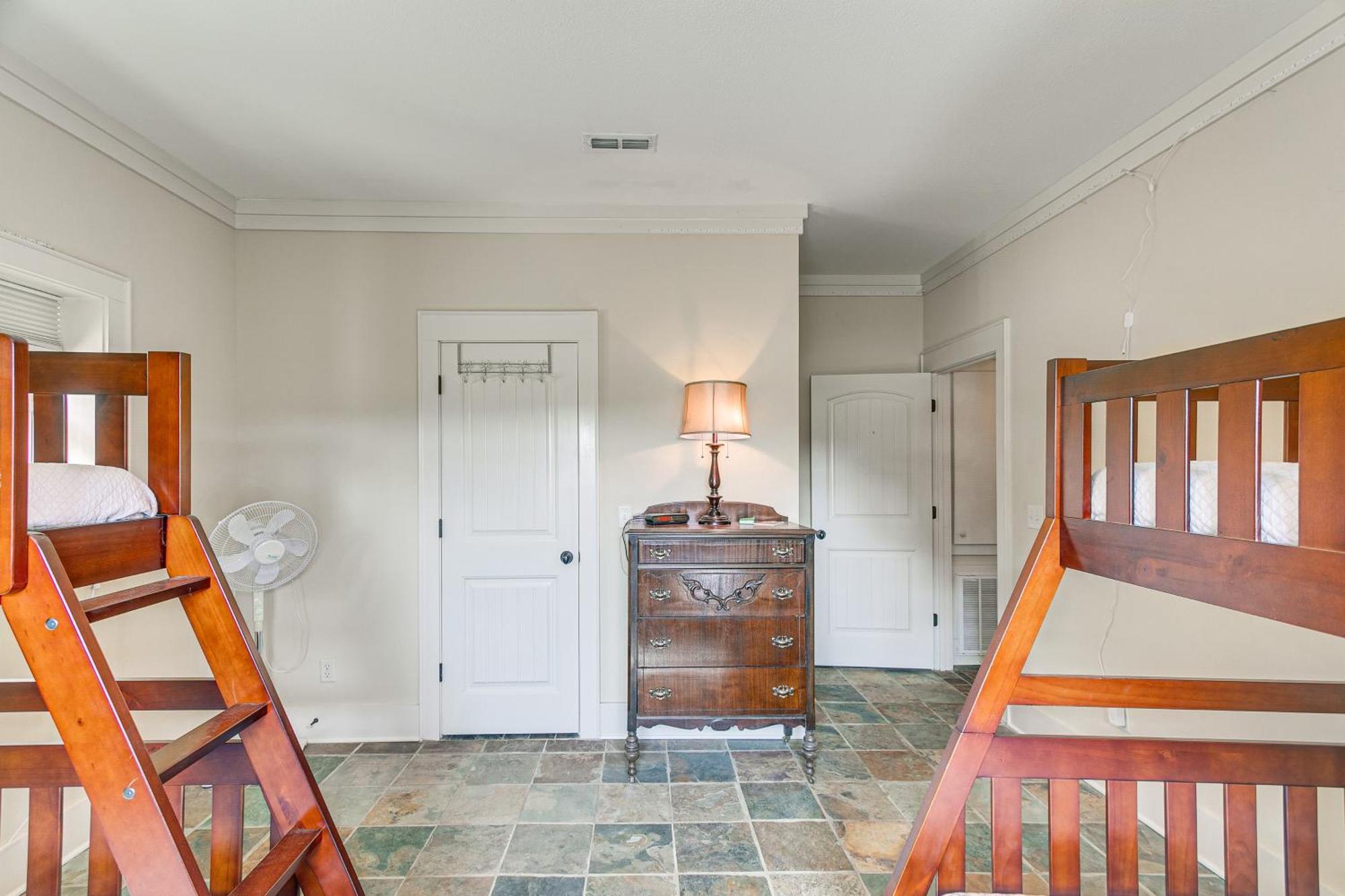 Secluded Home With Deck - Near Downtown Fitzgerald! Exteriér fotografie